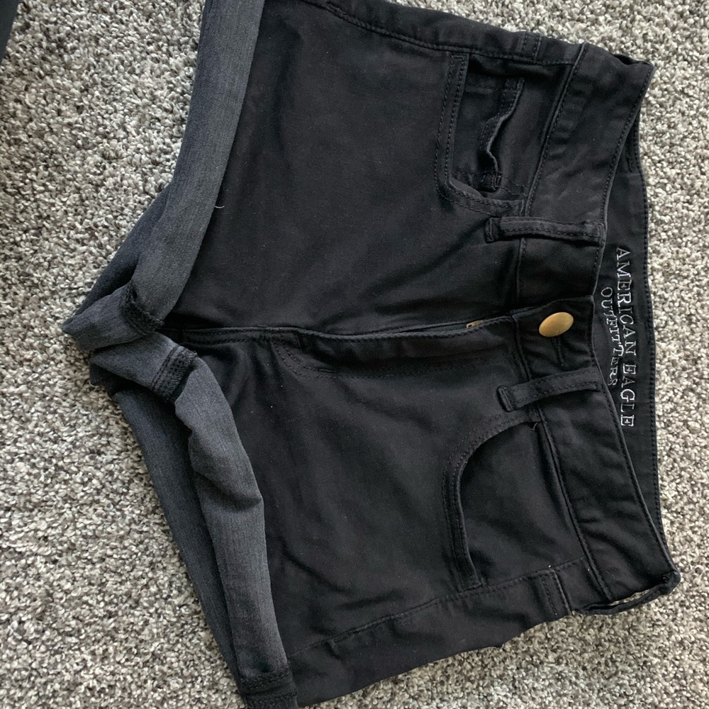 trade for @logan1669 black AEO shorts